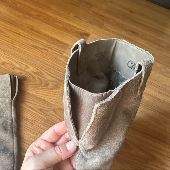 Women’s Size 7‎ Taupe Suede Carlos Santana Knee Boots Fringe - Picture 9 of 9